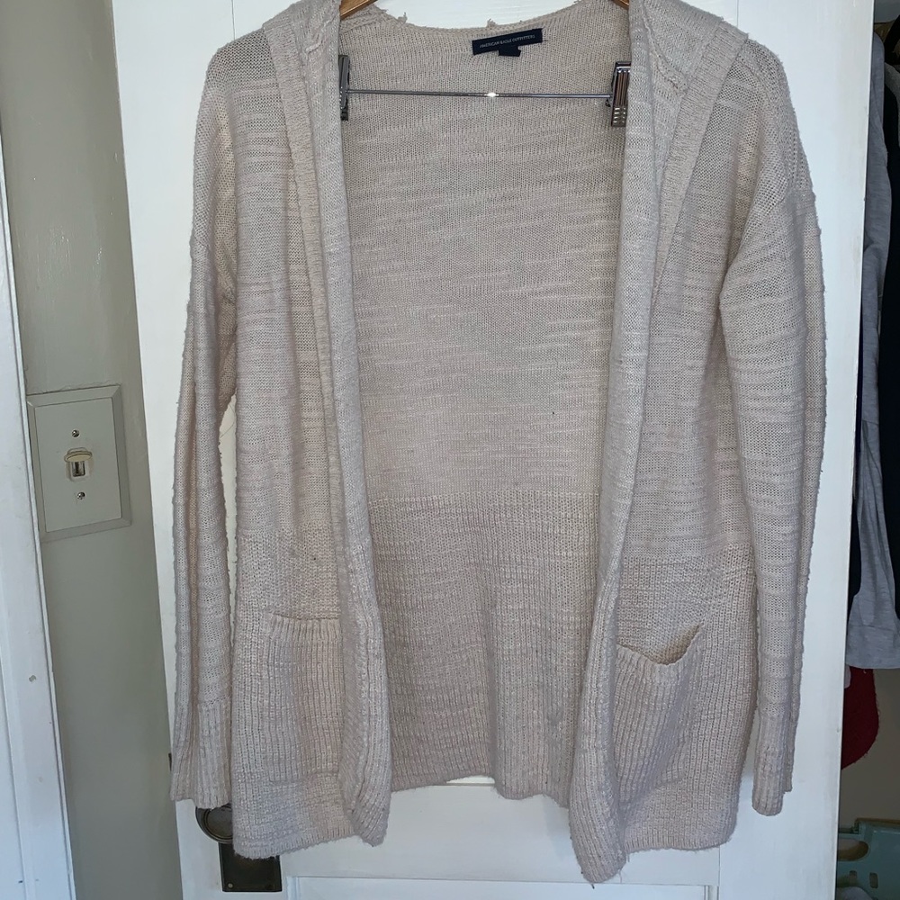 American eagle white cardigan